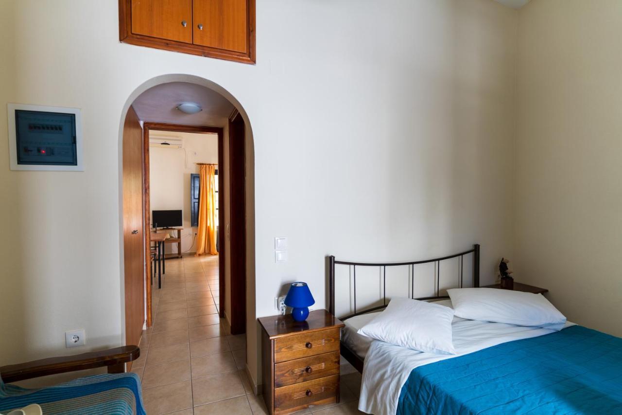 Soulis Hotel Oia  Exterior photo